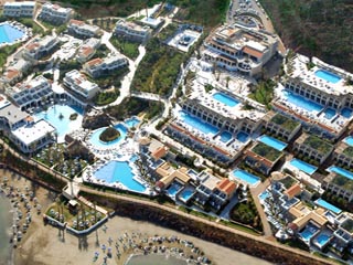 Radisson Blu Beach Resort