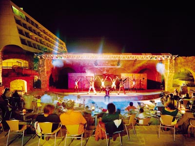 Le Meridien Limassol Spa - Entertainment Piazza