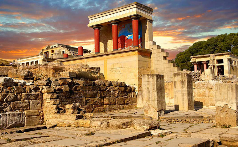 Knossos Archaeological Site - Minoan Magic from East Area