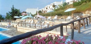 Agionissi Resort - Χαλκιδική Νήσος Αμολιανή