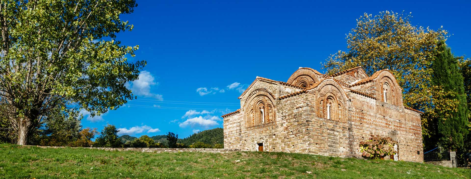 Red Church (Kokkini Ekklesia), Arta