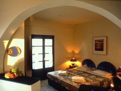 Rocabella Luxury Suites στη Σαντορίνη
