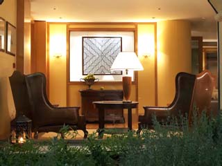 Rodos Park Suites Hotel - L’ Epoque Lounge