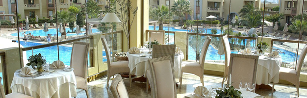 Porto Sani Village Bars & Restaurants - Sani Hotels Resorts